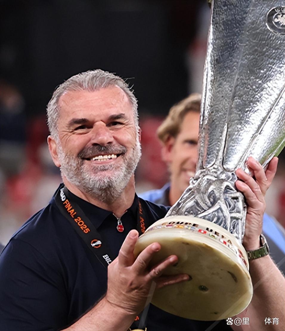 贝博网页版 -托特纳姆迎亚冠关键赛，关键时刻复出首秀，赛场秩序良好，球探报告显示潜力 